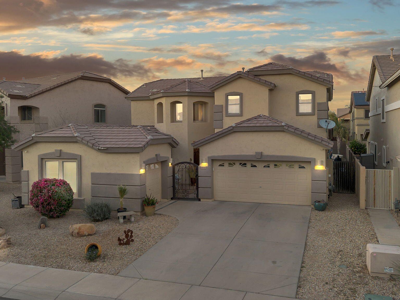 17630 W Statler Dr Surprise, AZ 85388 - Thumbnail 2