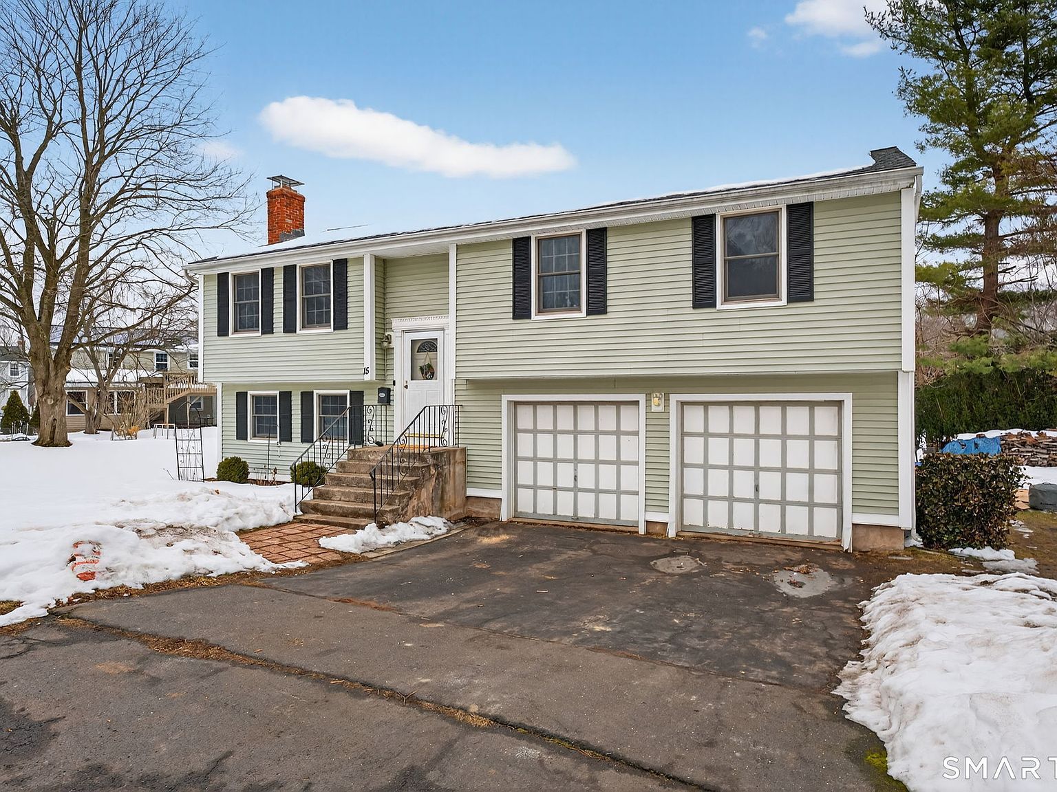 15 Blue Spruce St Middletown, CT 06457 - Thumbnail 2
