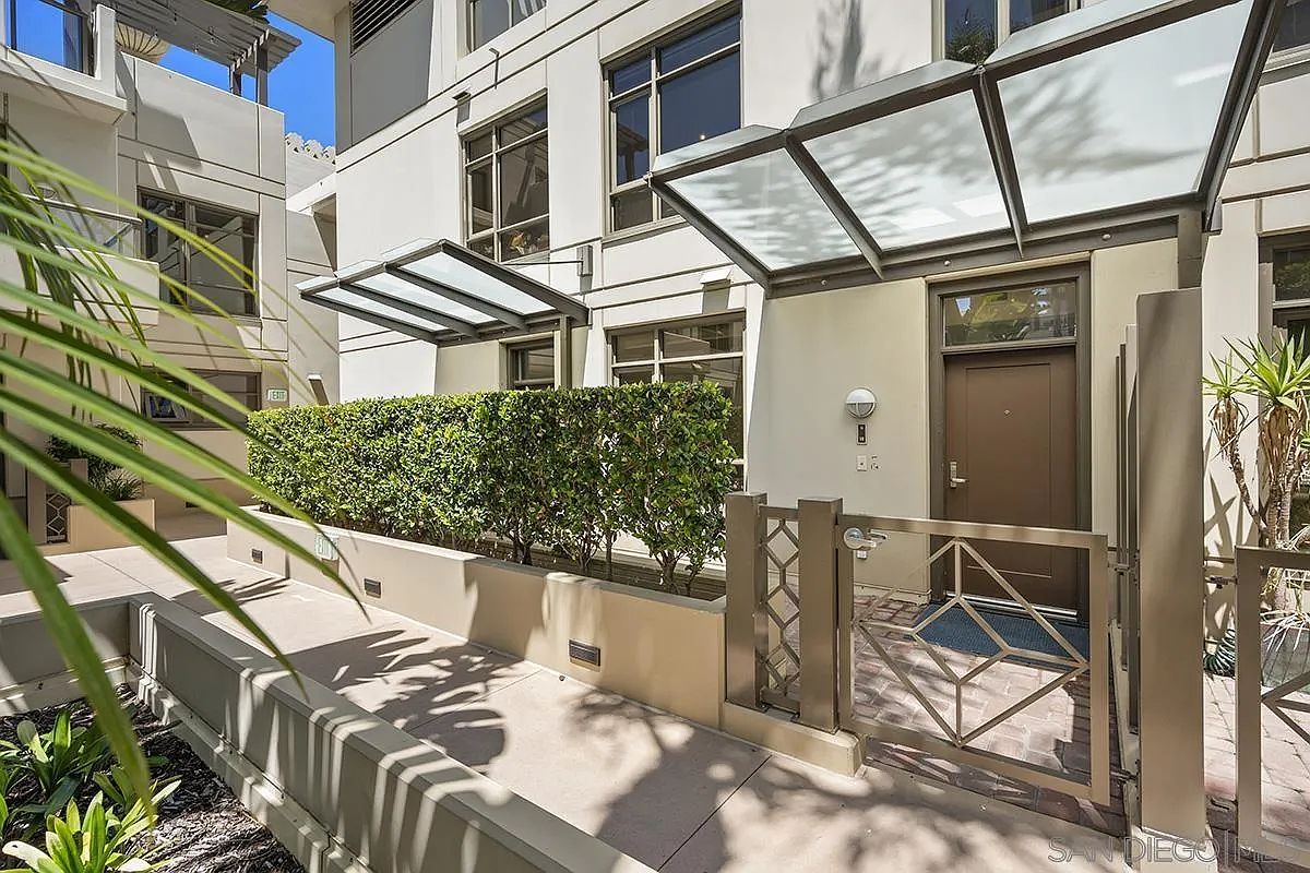 700 W East St UNIT 510 San Diego, CA 92101 - Thumbnail 2