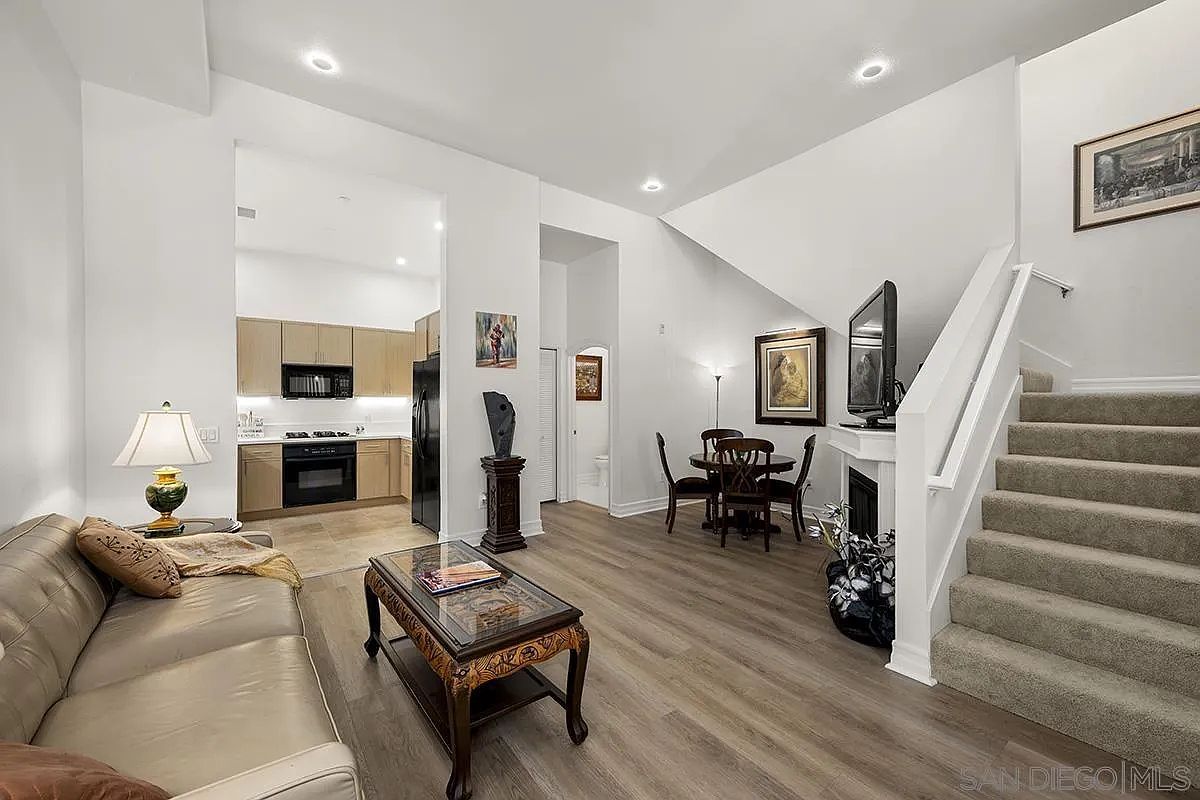 525 11th Ave UNIT 1116 San Diego, CA 92101 - Thumbnail 2