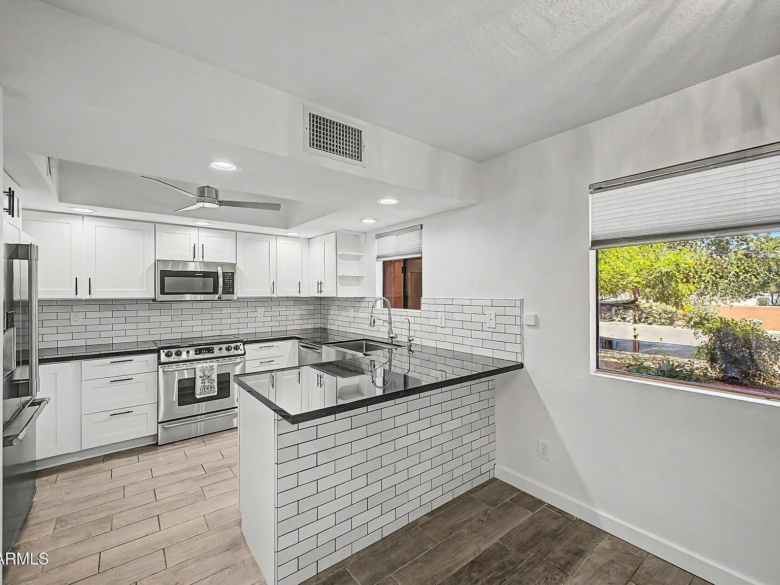 12222 N Paradise Village Pkwy S APT 107 Phoenix, AZ 85032 | Condominium