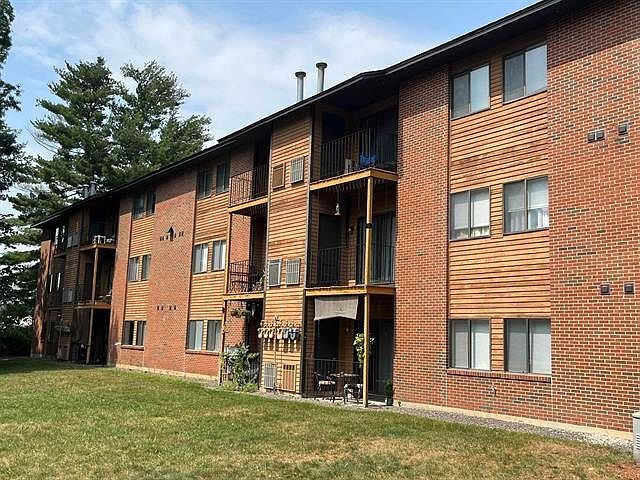 11 Blackstone Dr APT 1136 Nashua, NH 03063 - Thumbnail 2