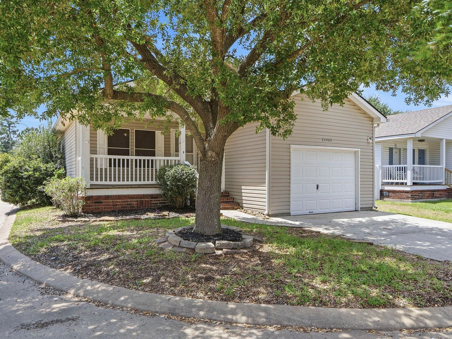 21403 Sweet Grass Ln Tomball, TX 77375, 77375
