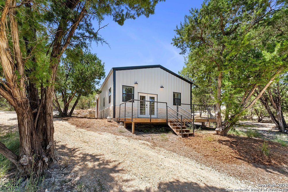 93 Billings Frst Boerne, TX 78006 - Thumbnail 2