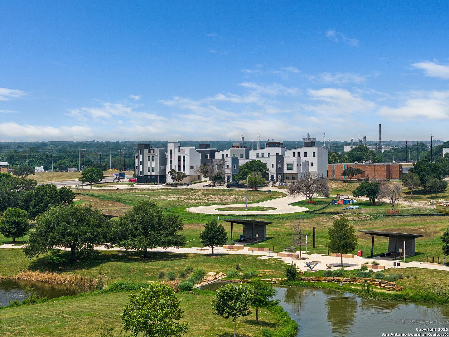 7946 Kennedy Hl San Antonio, TX 78235 - Thumbnail 2