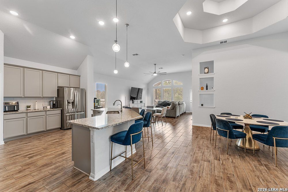 25046 Las Pilas San Antonio, TX 78261 - Thumbnail 2