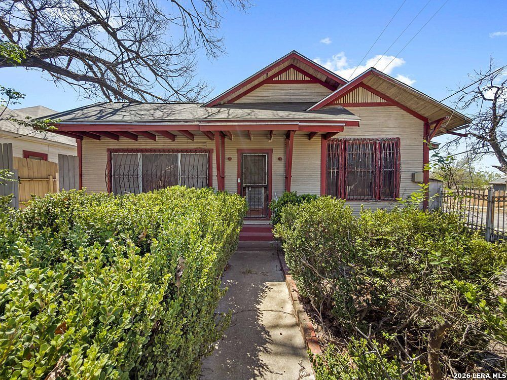 2922 Buena Vista St San Antonio, TX 78207  | Single Family