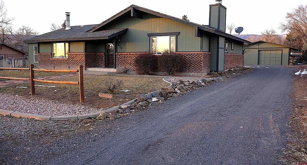 470 SW 1st Ct Cedaredge, CO 81413 - Thumbnail 2