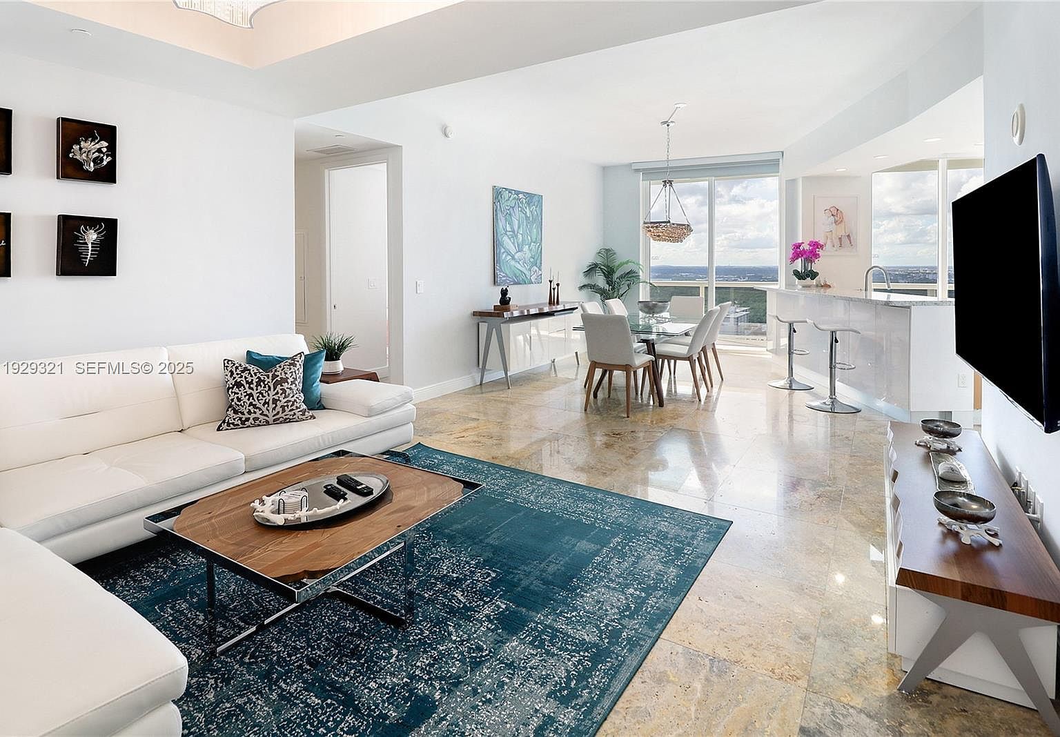 16001 Collins Ave APT 3005 Sunny Isles Beach, FL 33160 - Thumbnail 2