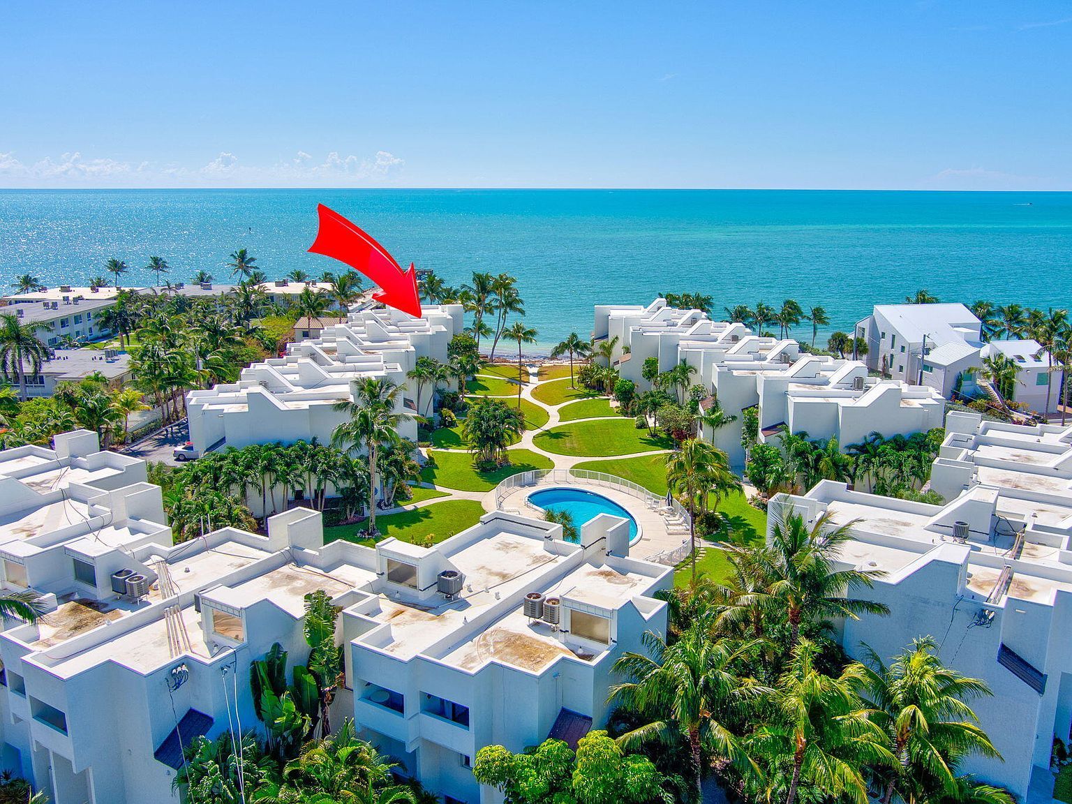 601 W Ocean Dr APT 414D Key Colony Beach, FL 33051 - Thumbnail 2