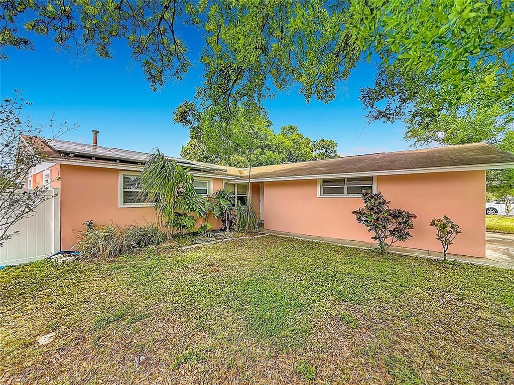 8820 58th Ln N Pinellas Park, FL 33782, 33782
