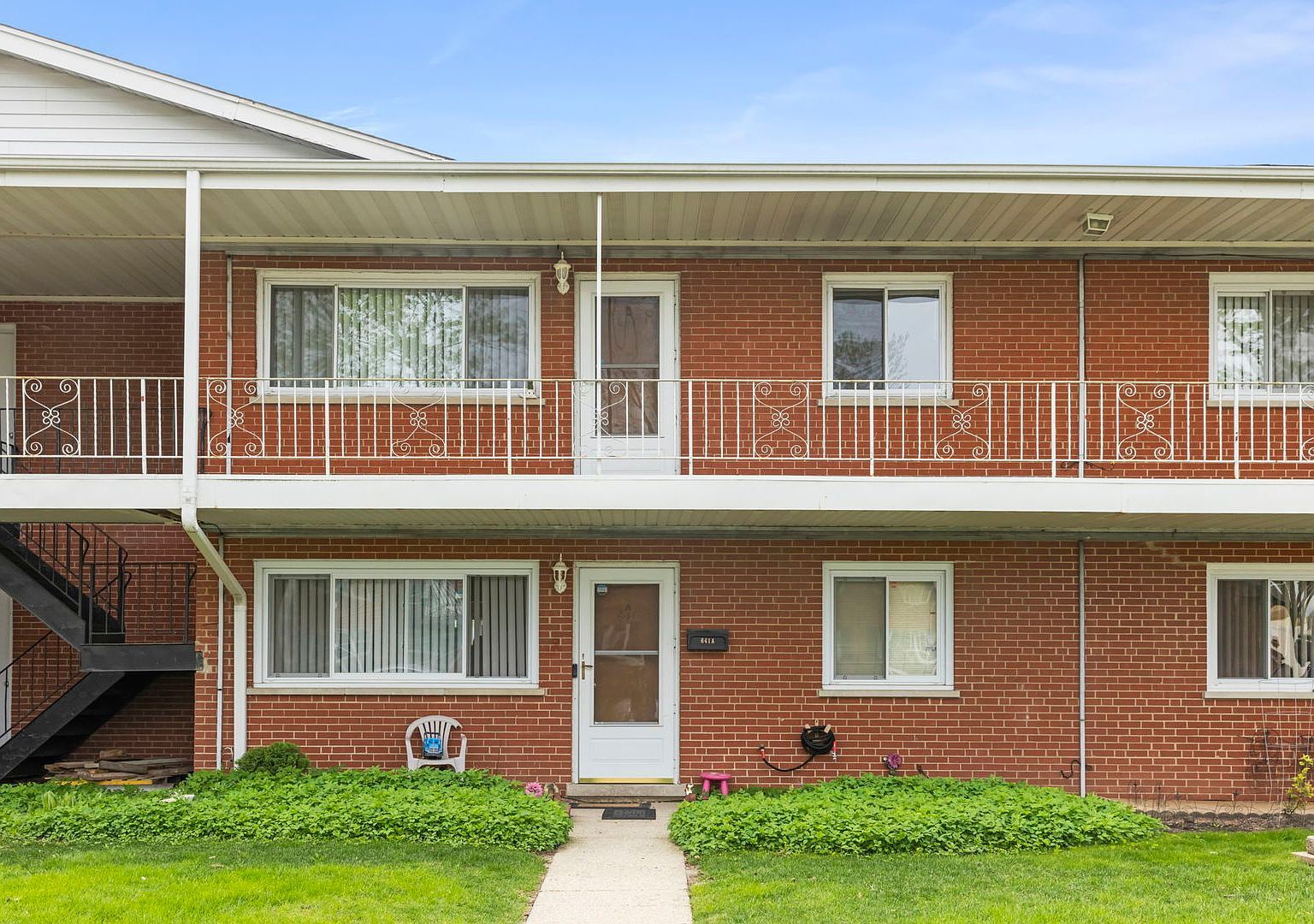 641 Dulles Rd APT B Des Plaines, IL 60016  | Condominium