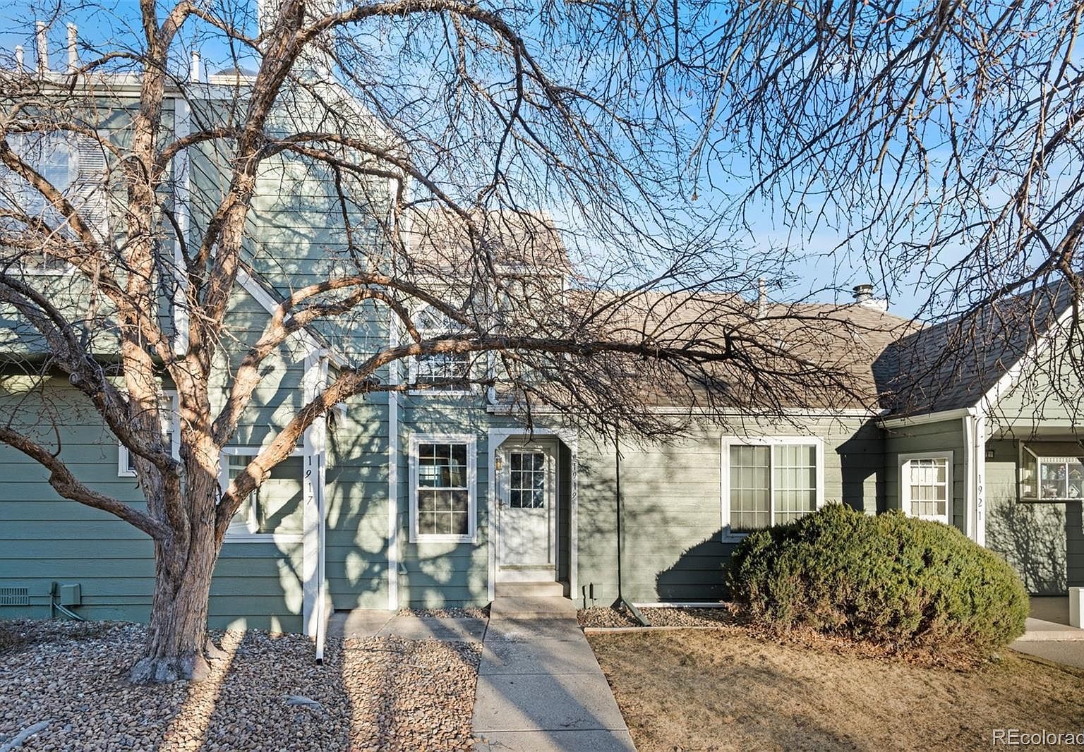 1919 S Balsam St Lakewood, CO 80227 - Thumbnail 2