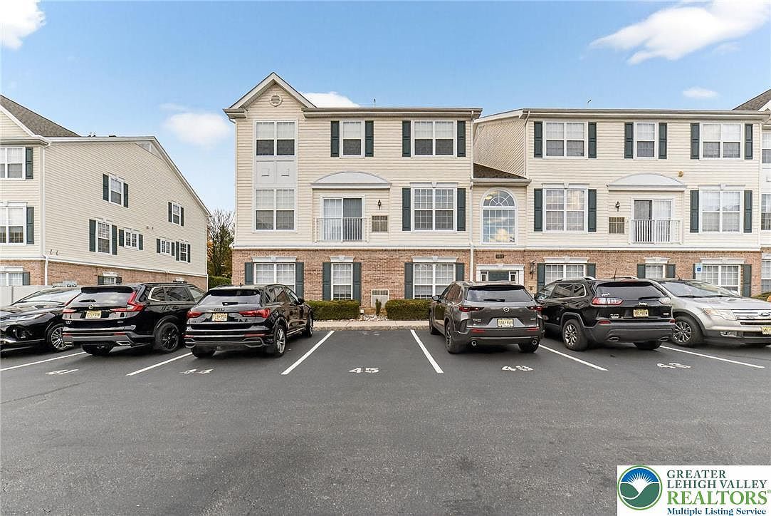 344 Shannon Ct Phillipsburg, NJ 08865 - Thumbnail 2