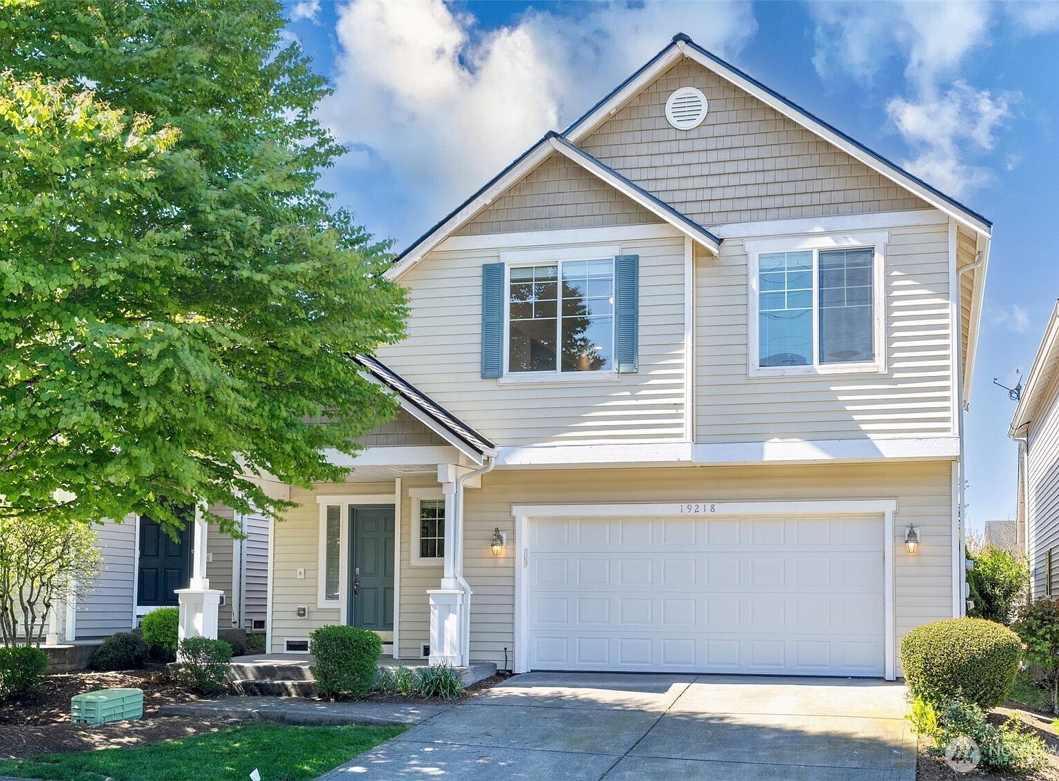 19218 26th Ave SE Bothell, WA 98012 - Thumbnail 2