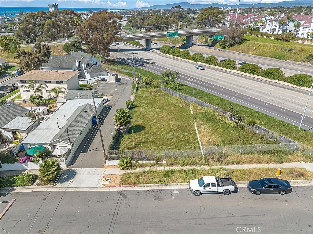 910 Windward Way Oceanside, CA 92054 - Thumbnail 2