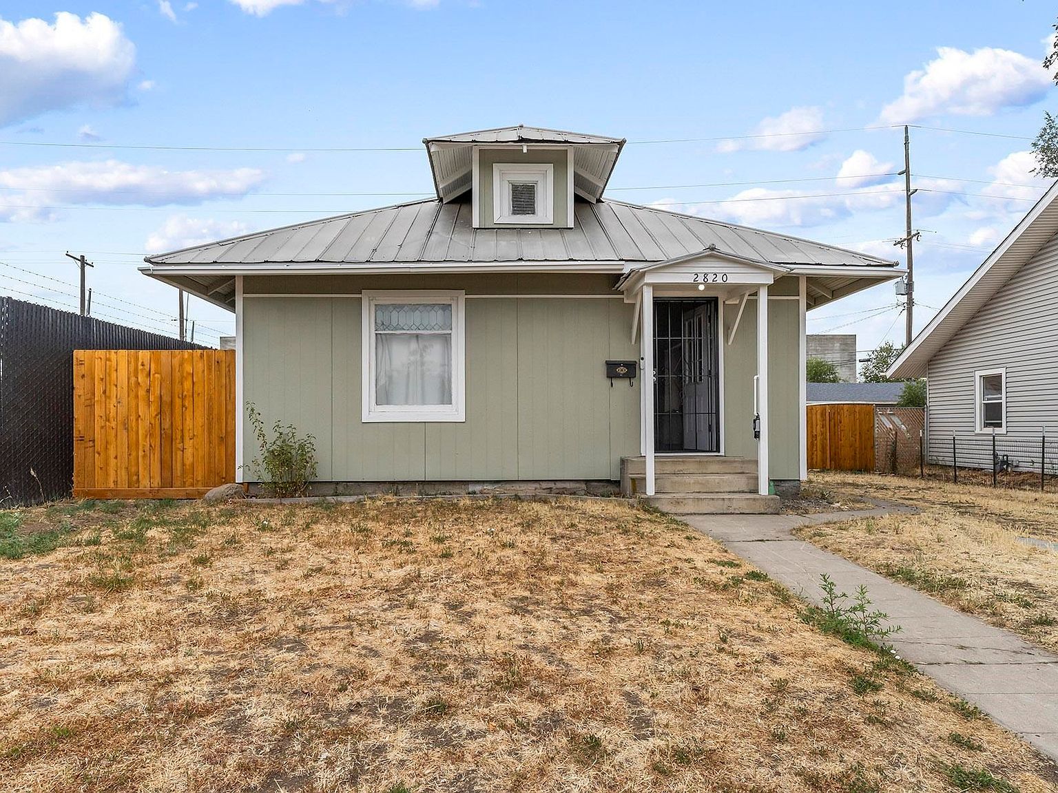 2820 N Perry St Spokane, WA 99207 - Thumbnail 2