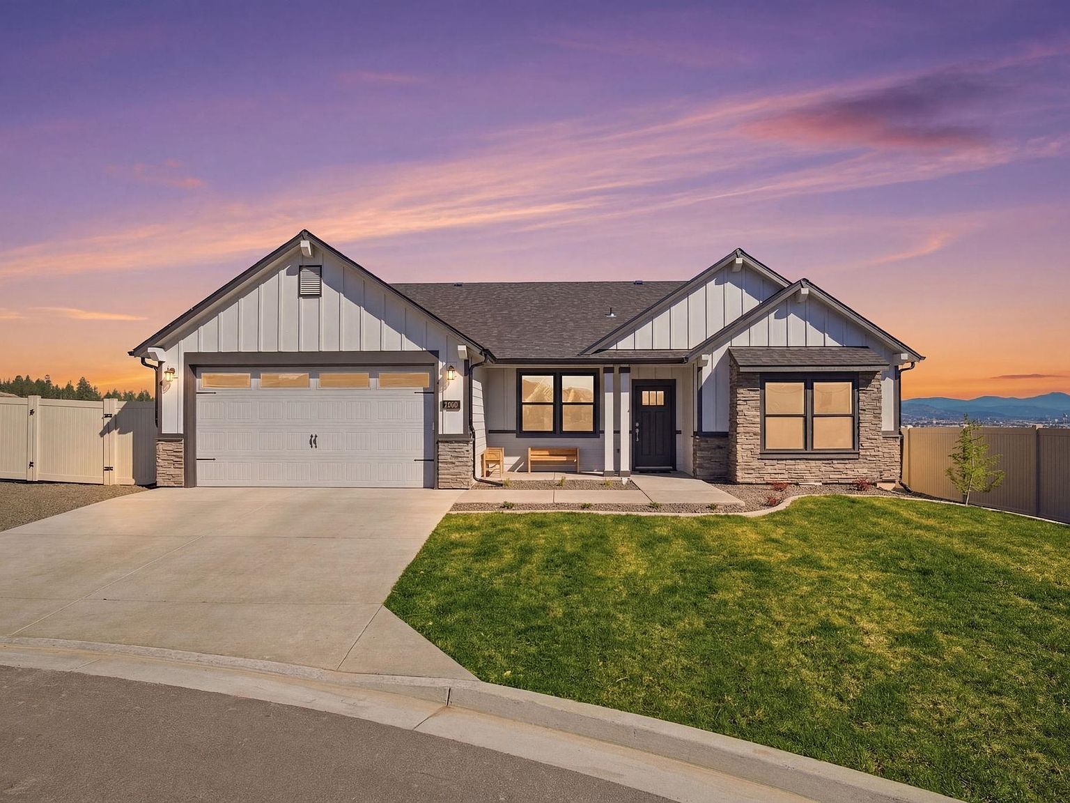 1500 S Moen Ct Greenacres, WA 99016 - Thumbnail 2