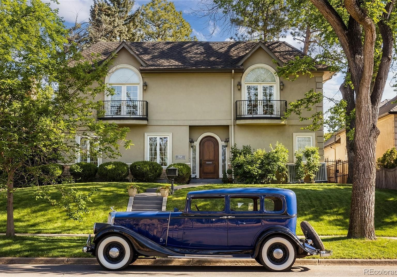 1160 Monaco Pkwy Denver, CO 80224 - Thumbnail 2