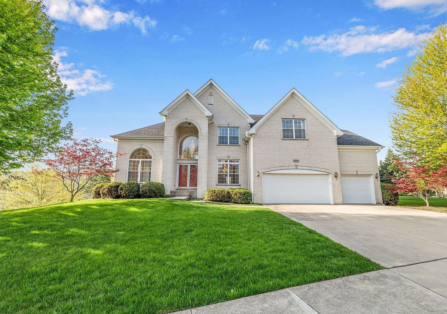 523 W Ruhl Rd Palatine, IL 60074  | Single Family