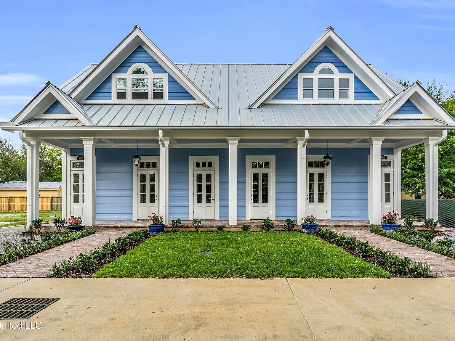 336 State St #A & B Bay Saint Louis, MS 39520 - Thumbnail 2