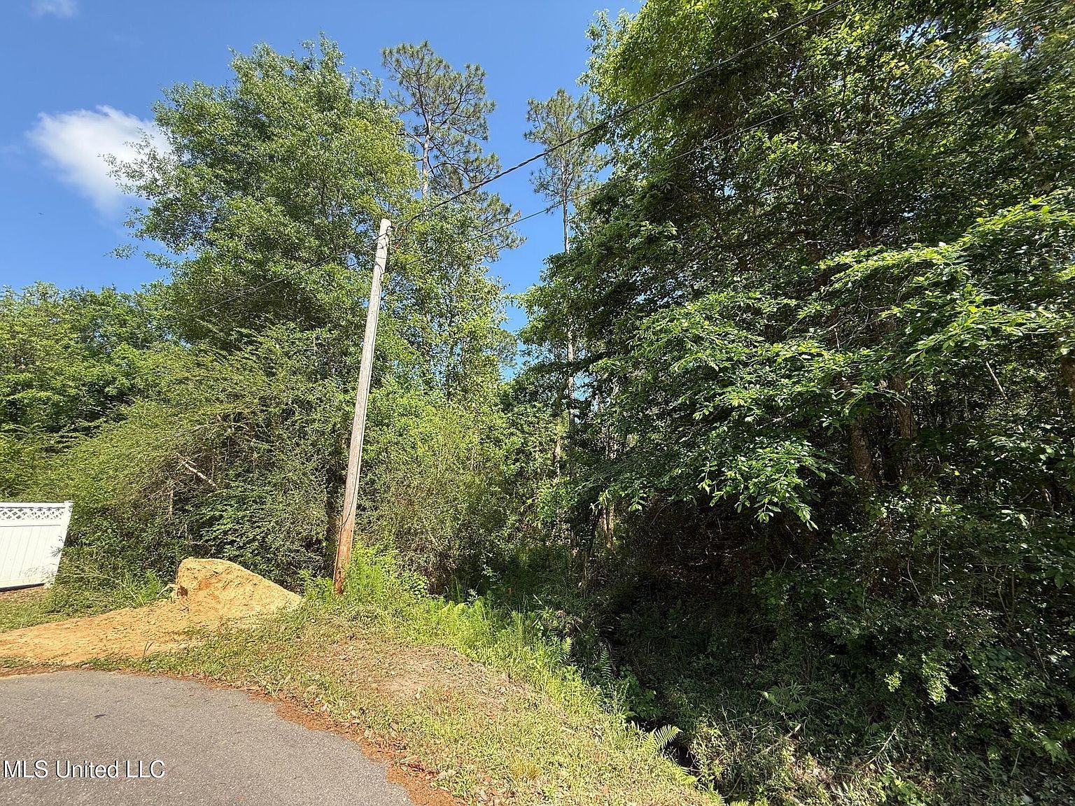 990 Polo Ct #29 Diamondhead, MS 39525  | Land/Lot