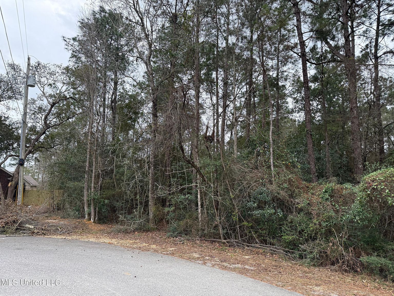 9522 Lono Pl #30 Diamondhead, MS 39525 - Thumbnail 2