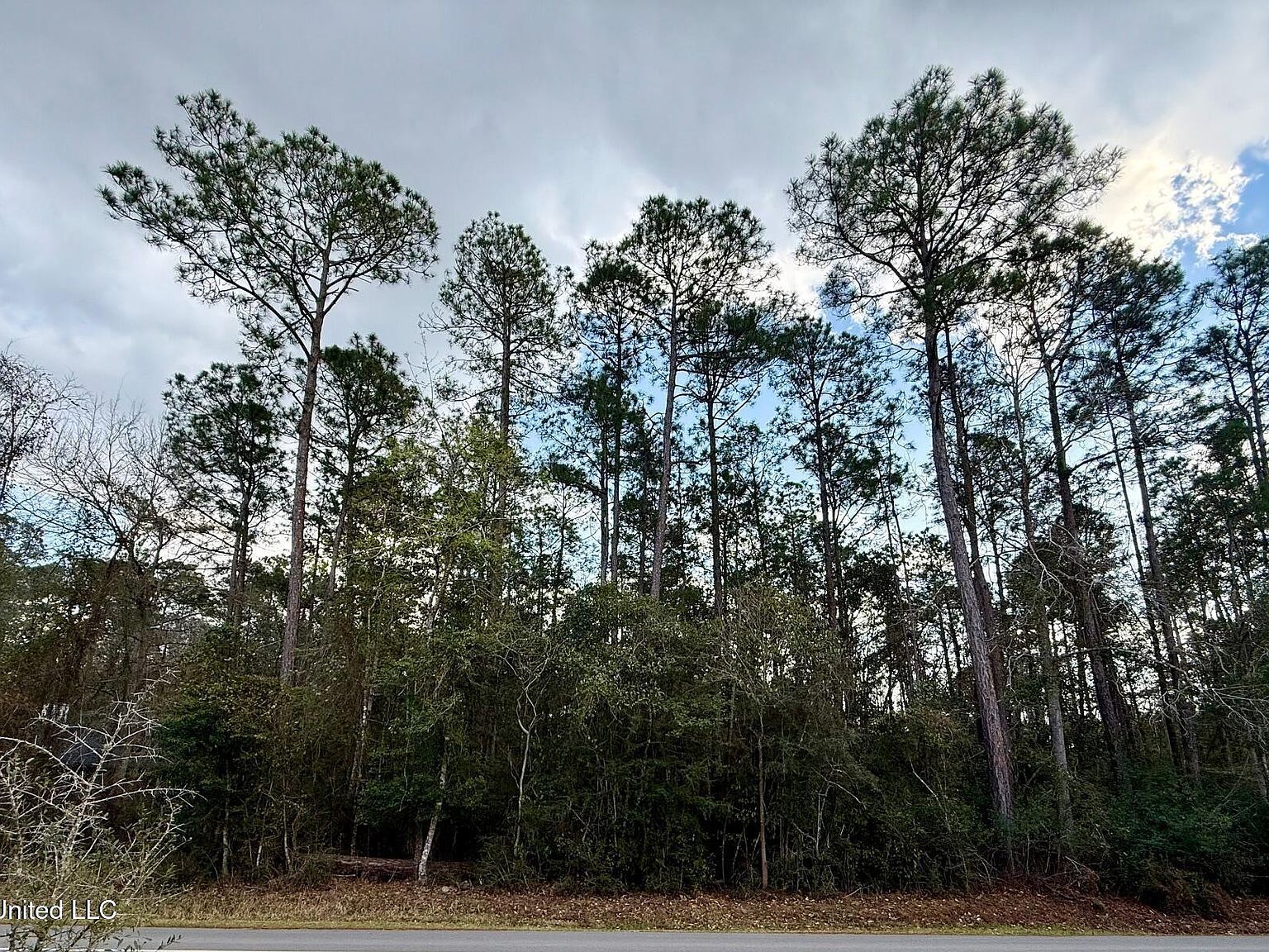 85537 Diamondhead Dr W #5&6 Diamondhead, MS 39525 - Thumbnail 2