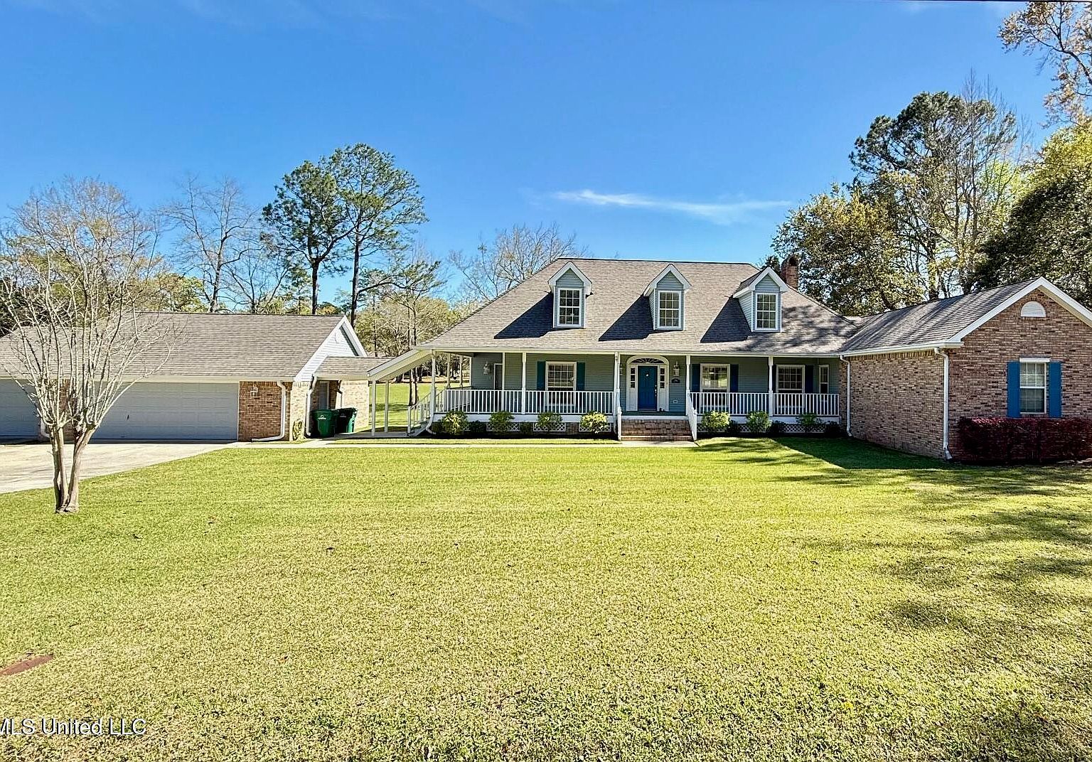 7740 Moanalua Way Diamondhead, MS 39525  | Single Family