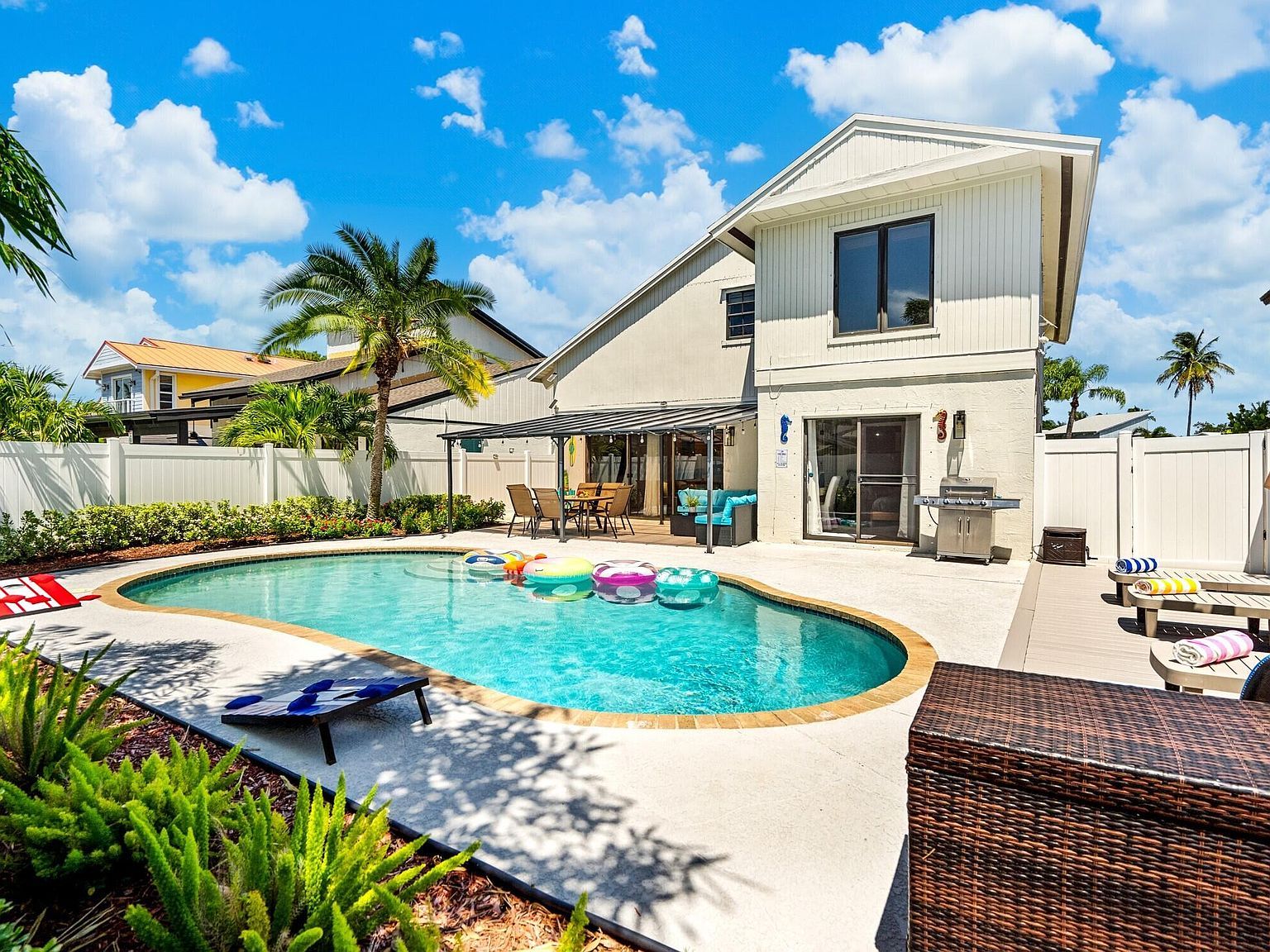 15881 SW 8th Ave Delray Beach, FL 33444 - Thumbnail 2