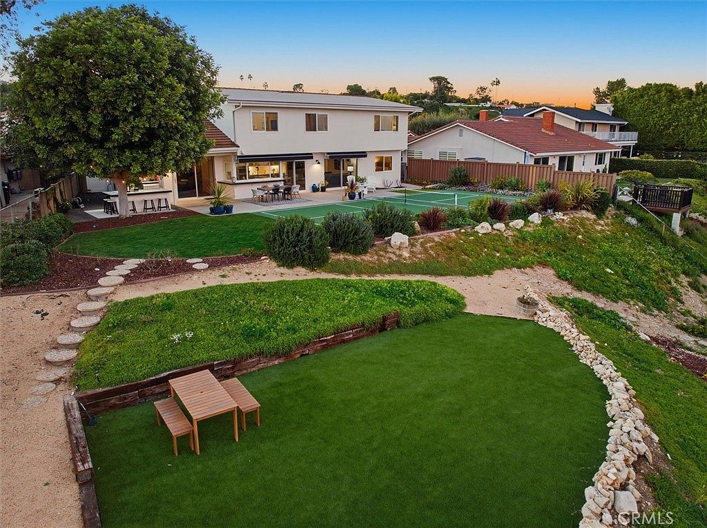 26540 Hawkhurst Dr Rancho Palos Verdes, CA 90275 - Thumbnail 2