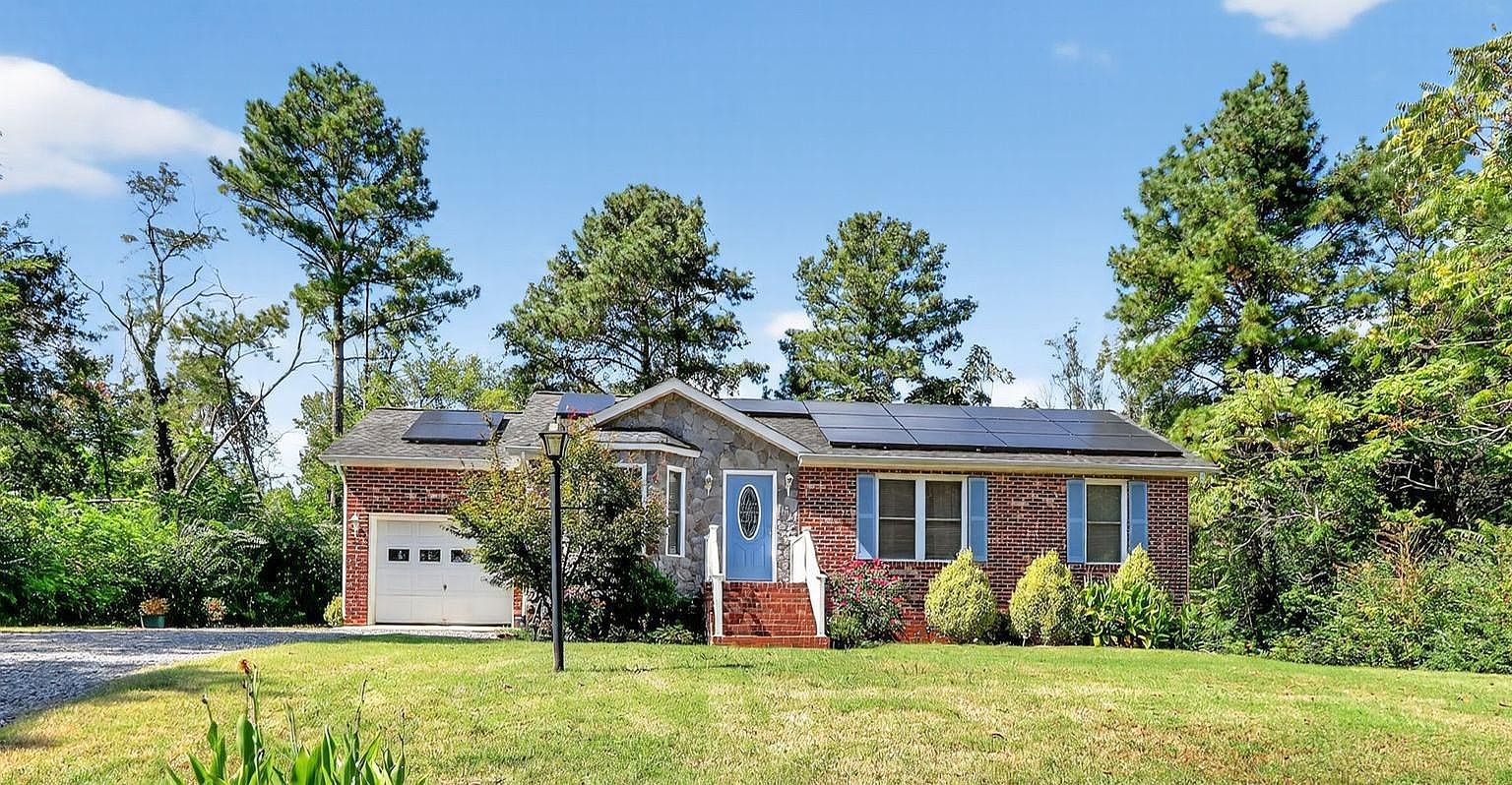 330 Powder Horn Dr Ruther Glen, VA 22546 - Thumbnail 2