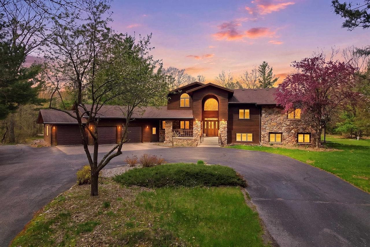 2610 Little Chicago Rd Stevens Point, WI 54481, 54481