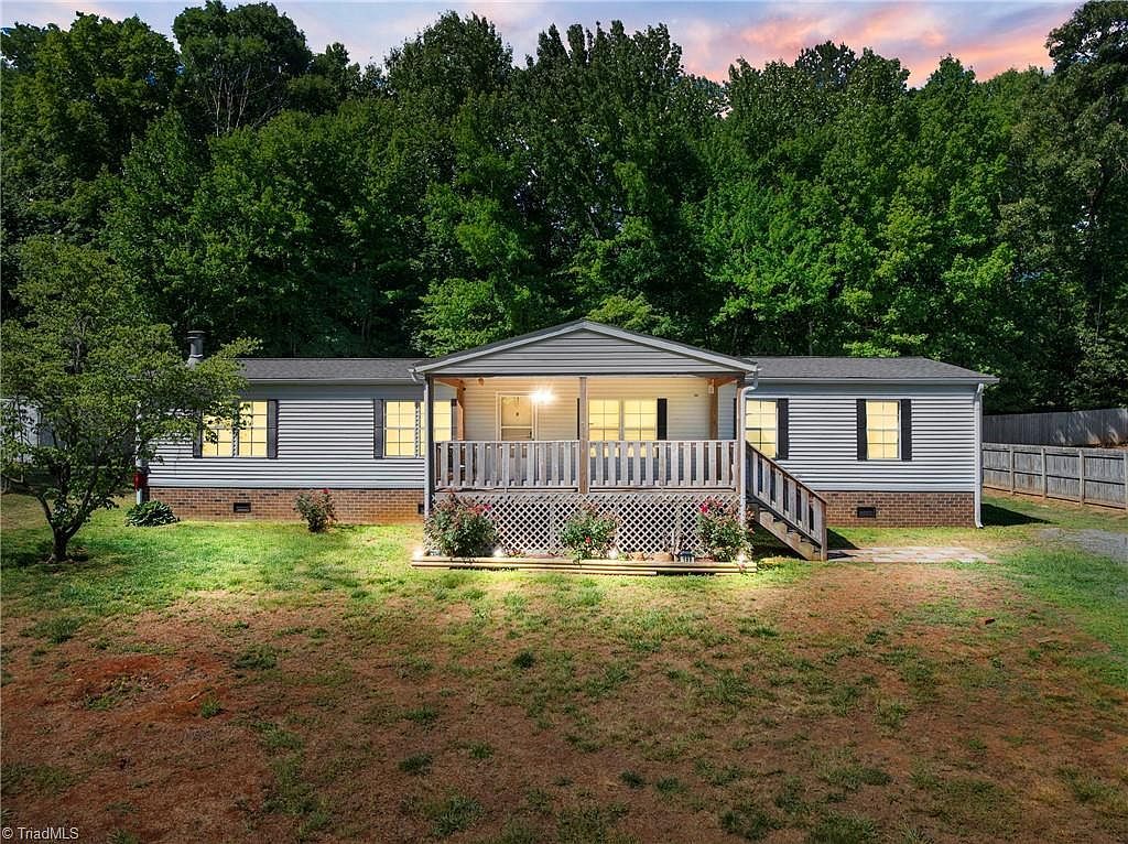 199 Sable Ln Thomasville, NC 27360, 27360
