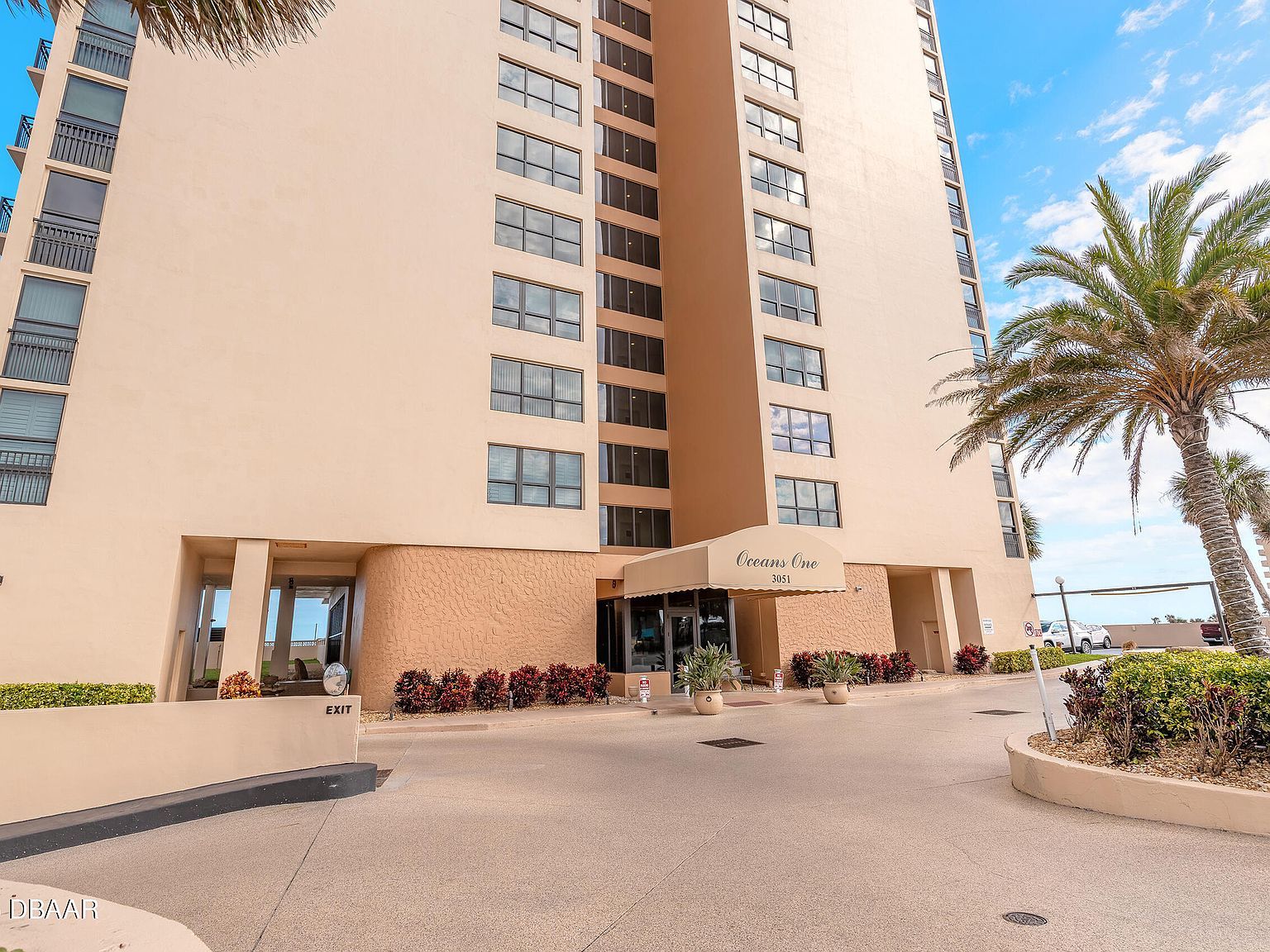 3051 S Atlantic Ave APT 1006 Daytona Beach, FL 32118, 32118