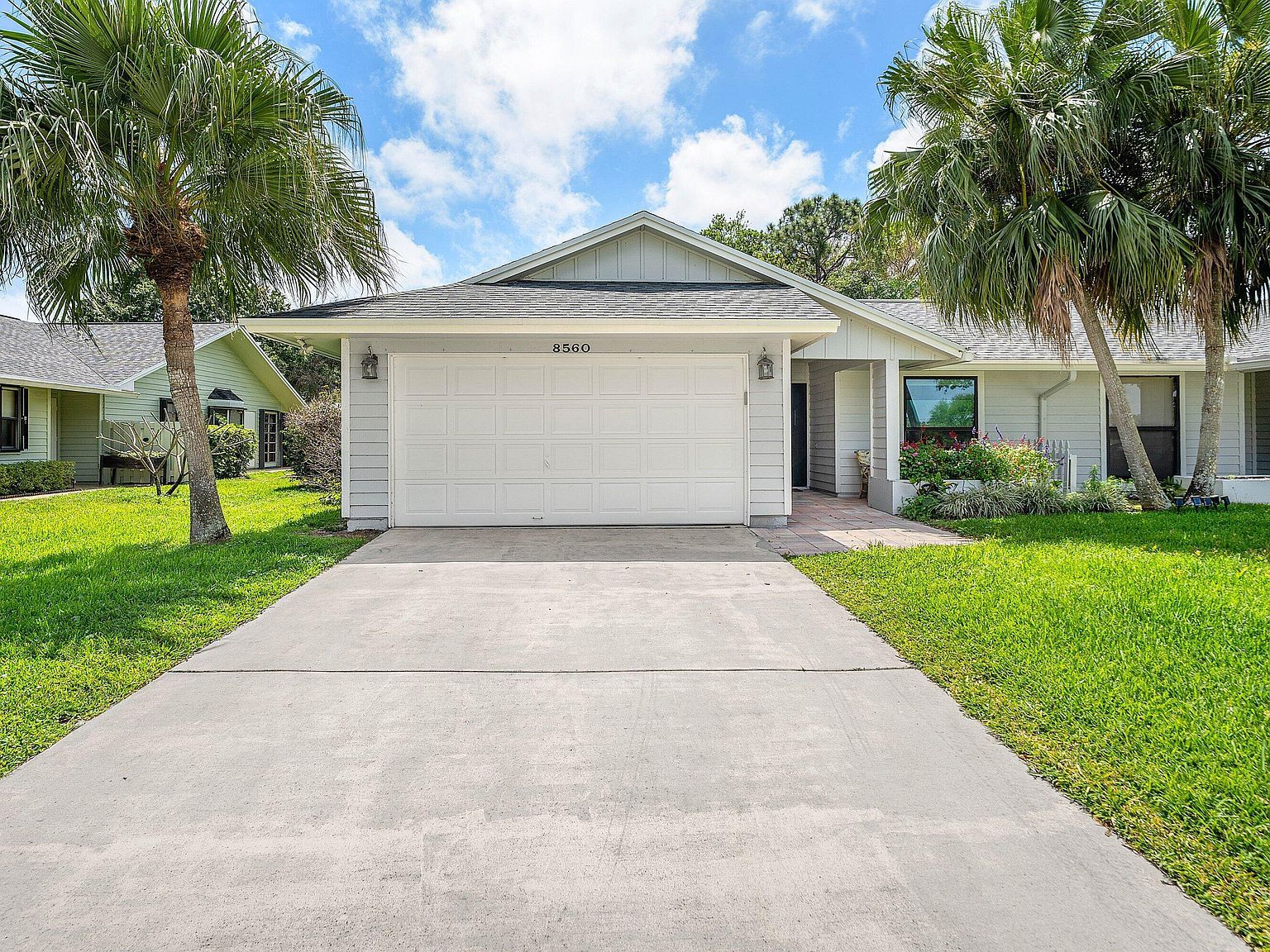 8560 SE Eaglewood Way Hobe Sound, FL 33455  | Single Family