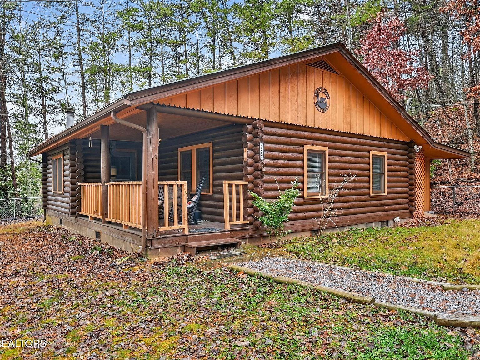 1209 Honeysuckle Ln Sevierville, TN 37876 - Thumbnail 2