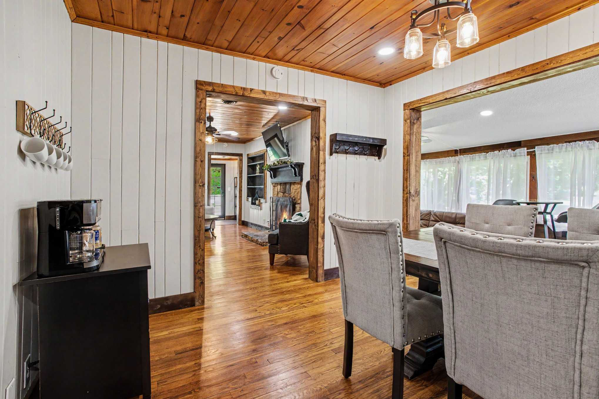 3110 Priscilla Heights Lane, Pigeon Forge, TN, USA, 37862