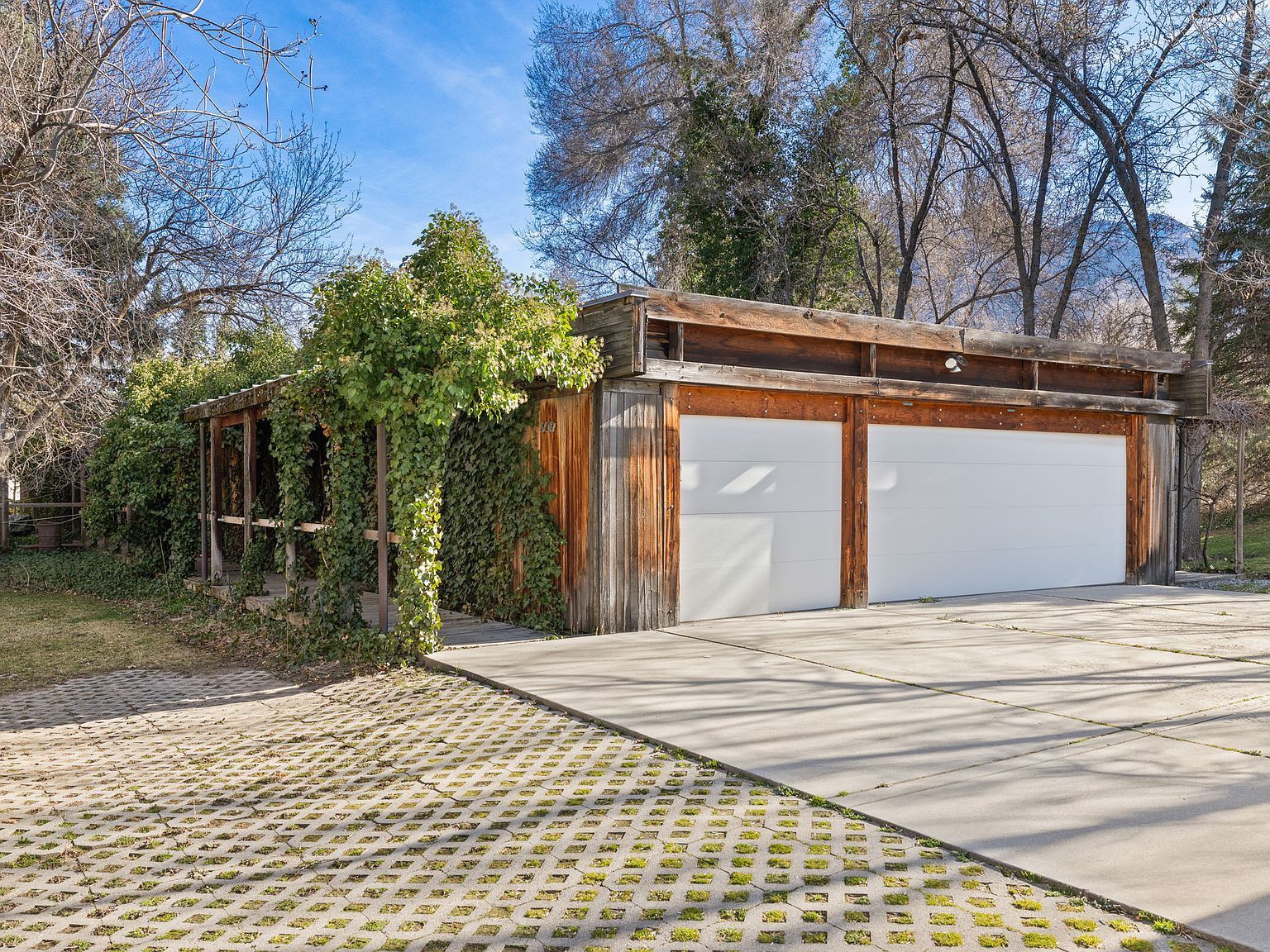 6019 S 2180 E Holladay, UT 84121  | Single Family