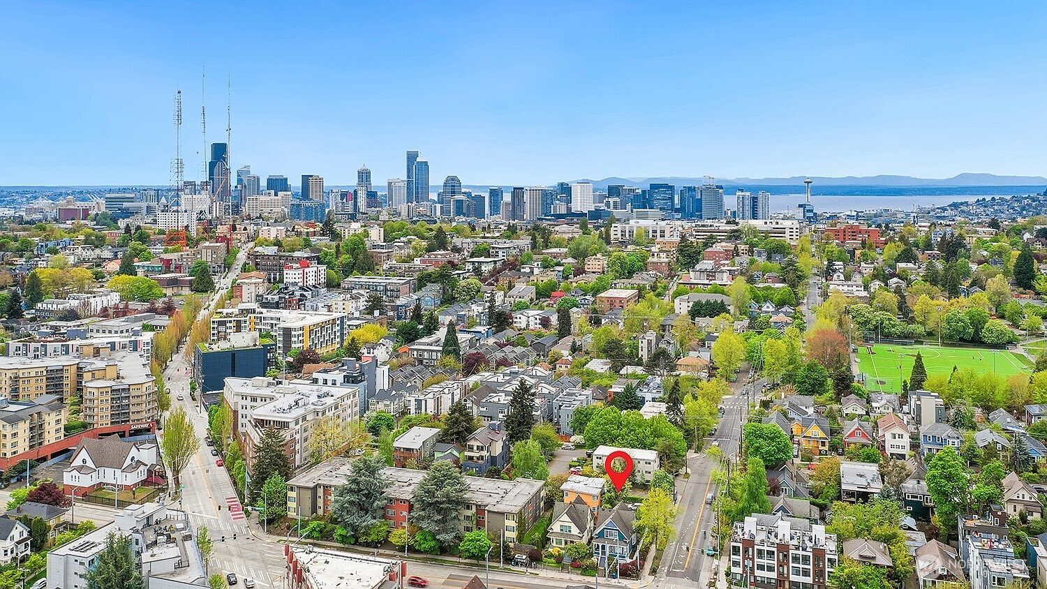 137 23rd Ave E Seattle, WA 98112 - Thumbnail 2