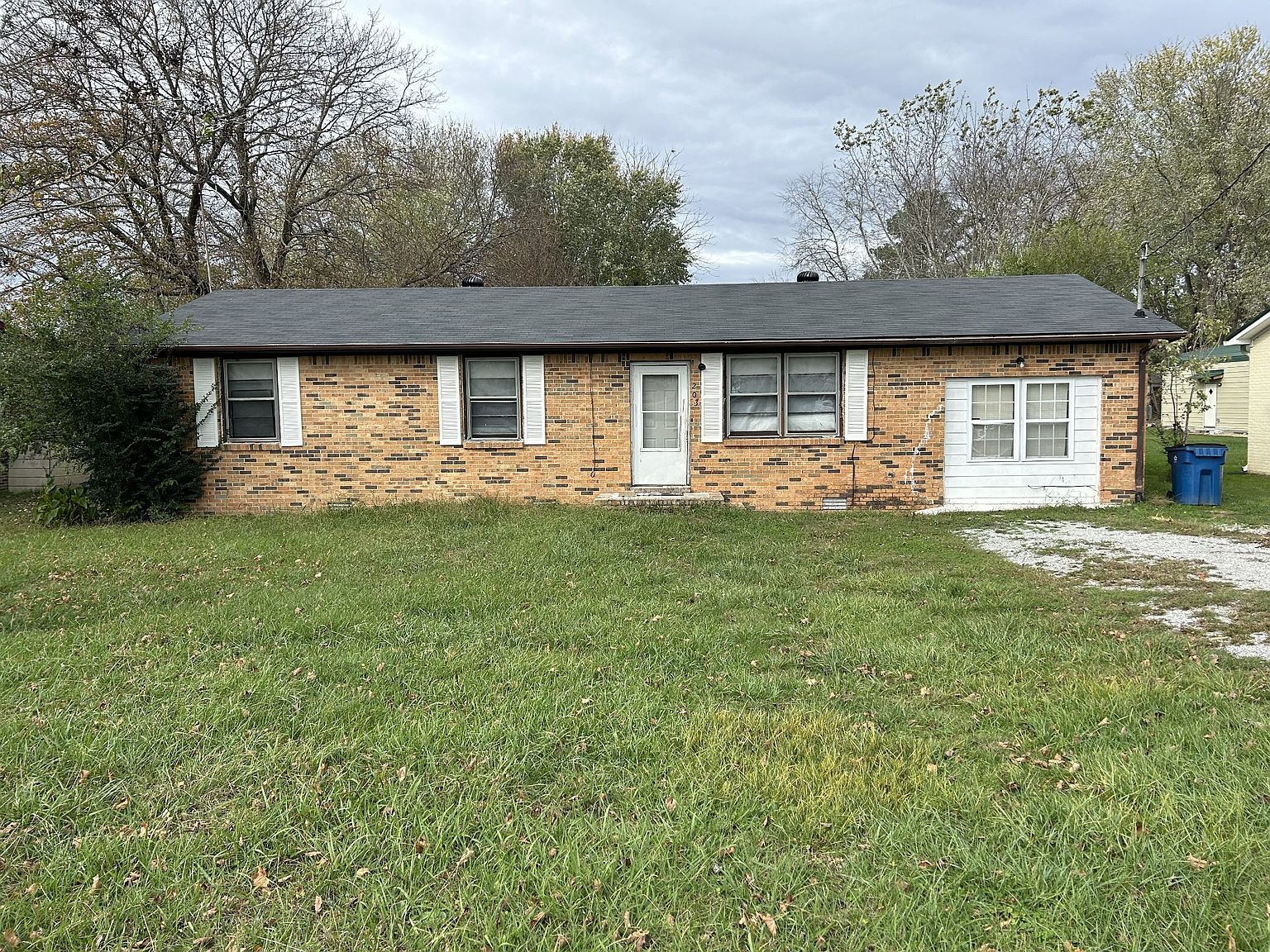 203 Rigney Dr Manchester, TN 37355 - Thumbnail 2