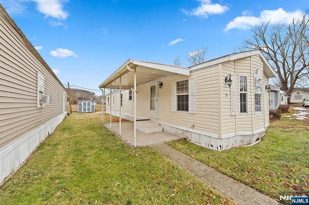 190-5 Us Highway 46 Columbia, NJ 07832 - Thumbnail 2