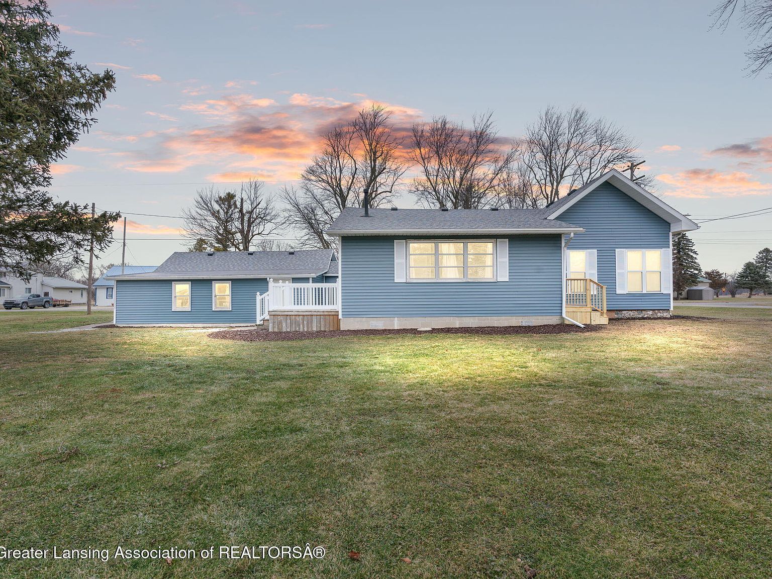 217 N 3rd St Bannister, MI 48807 - Thumbnail 2