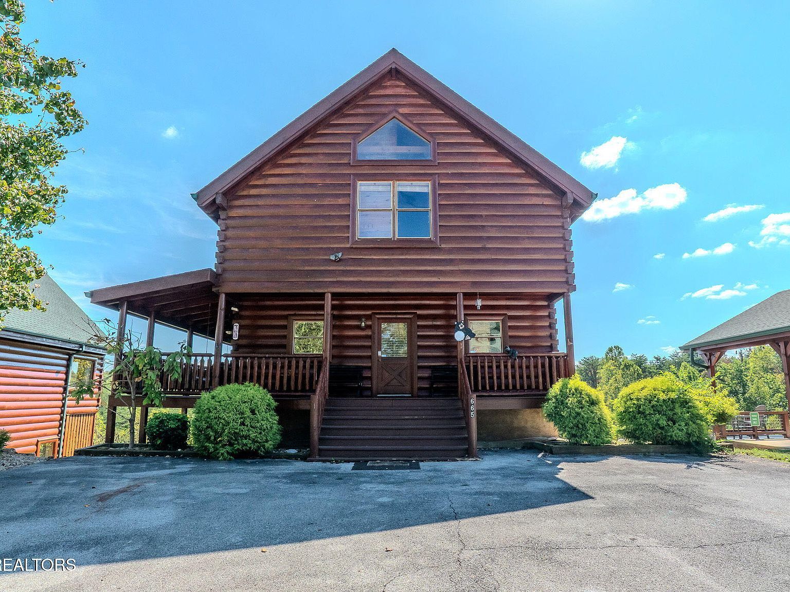 665 Stockton Dr Sevierville, TN 37876 - Thumbnail 2