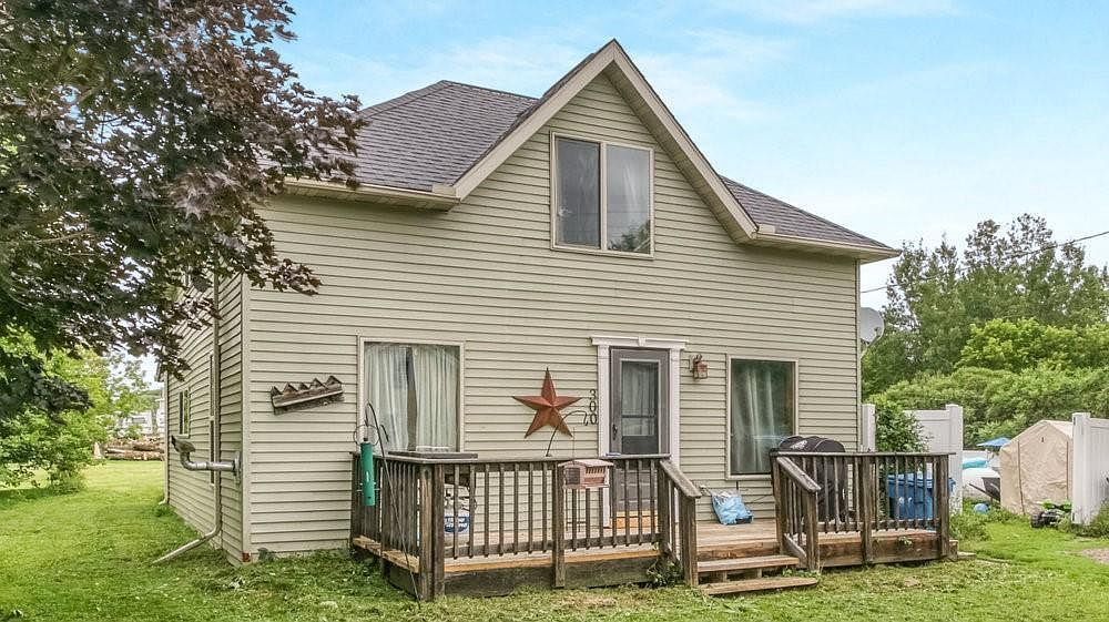 300 E Chetac Ave Birchwood, WI 54817 - Thumbnail 2