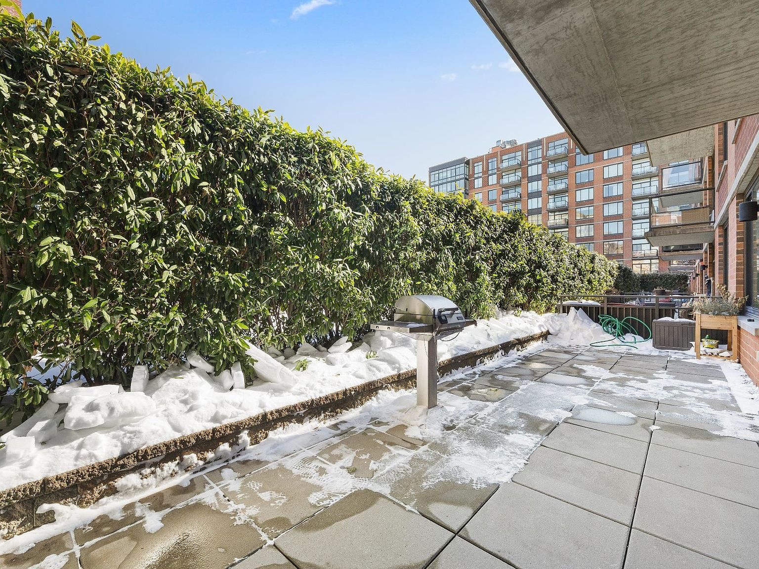 1100 Maxwell Ln Unit 422 Hoboken, NJ 07030 - Thumbnail 2