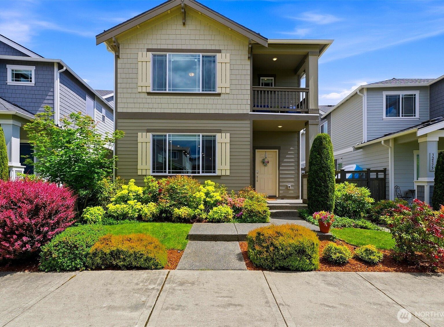 32467 Tolmie Ln Black Diamond, WA 98010, 98010