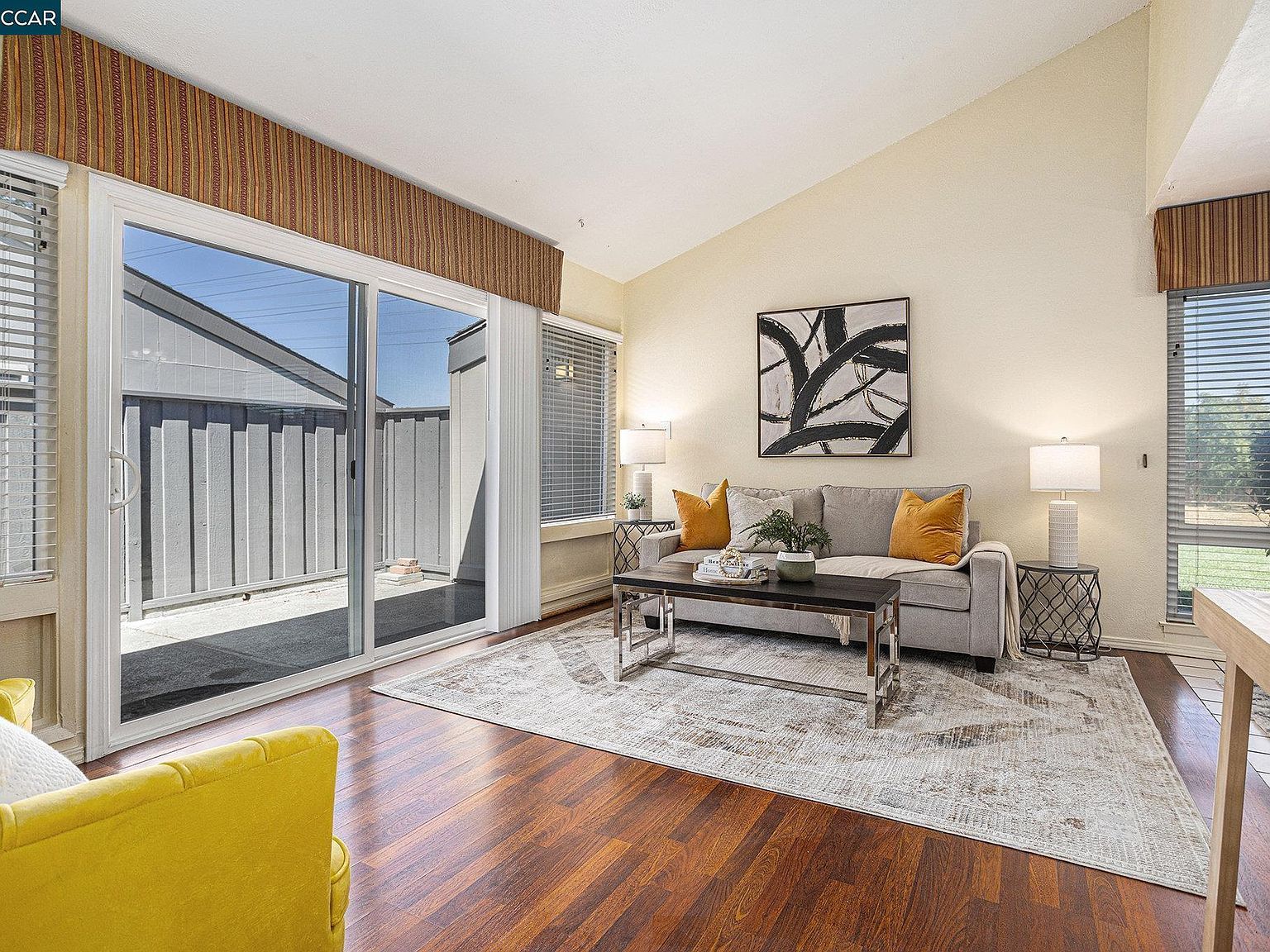 1395 Kenwal Rd APT A Concord, CA 94521 - Thumbnail 2