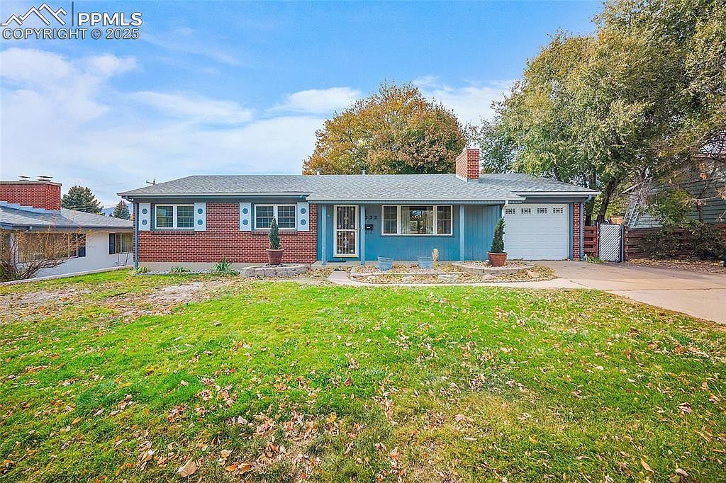 2222 N Circle Dr Colorado Springs, CO 80909 - Thumbnail 2