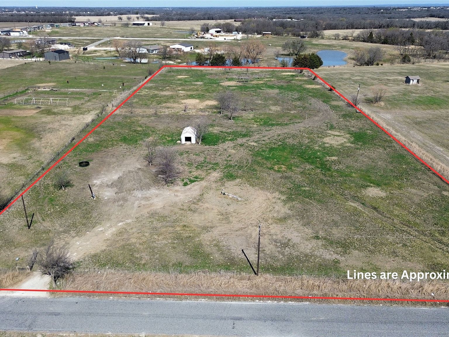 2985 Old Sherman Rd Whitesboro, TX 76273 - Thumbnail 2